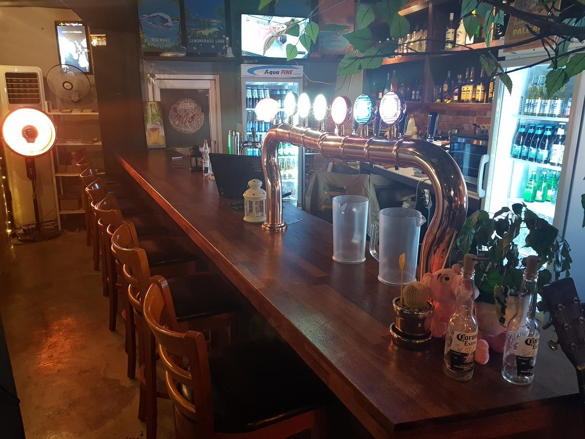 Jinho'S Black Whale Guest House & Bar Soul Exteriér fotografie